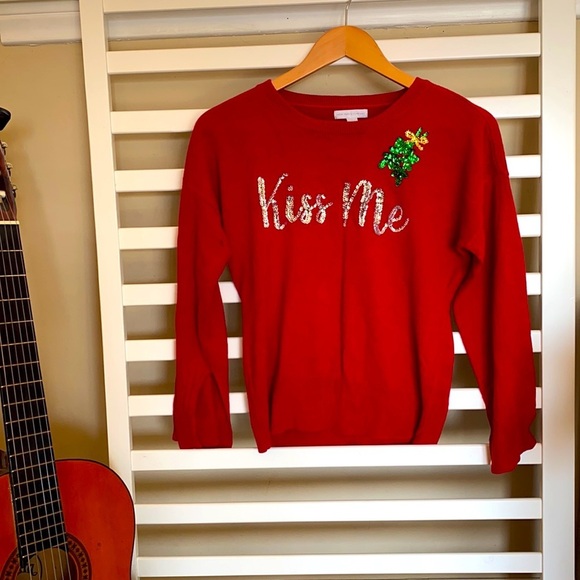 New York & Co. "Kiss Me" MistletoeChristmas Red Sweater Size Small - Picture 1 of 11